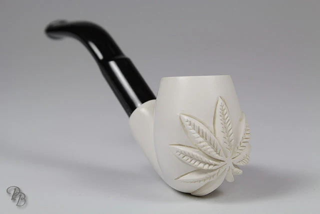 Meerschaumpfeife Mini HANFBLATT 0385