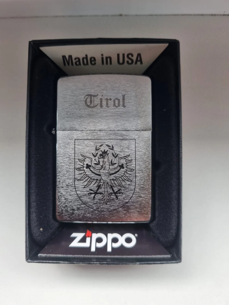 Tiroler Adler mit Name personalisiert Zippo chrome gebürstet mit Gravur