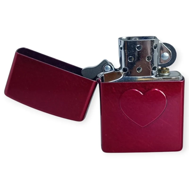 Zippo 60007423 Stamped Heart Design