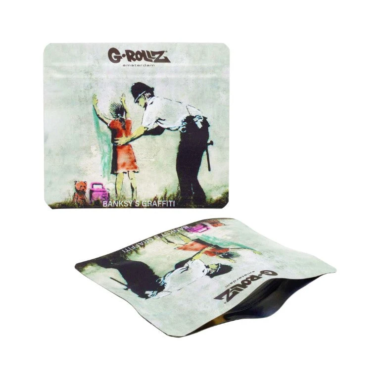 G-Rollz Banksy Bag «Girl Being Frisked» – Zip-Beutel 9 × 8 cm