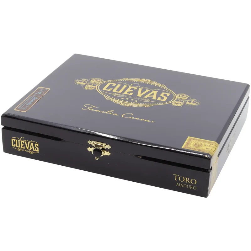 Casa Cuevas Maduro Toro