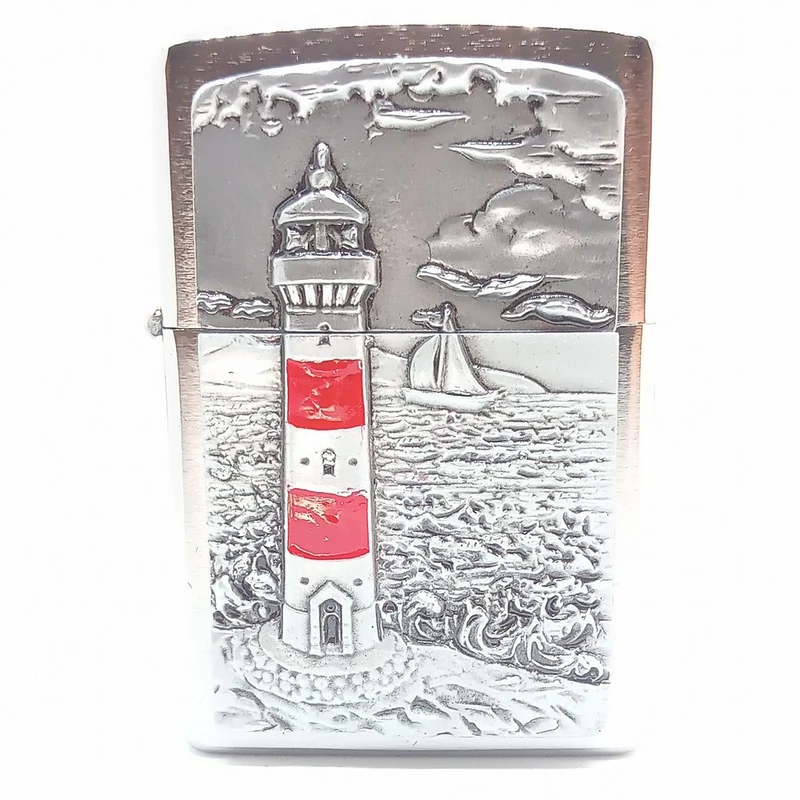 Lighthouse Emblem Zippo Lighter - Rødstribet Fyr