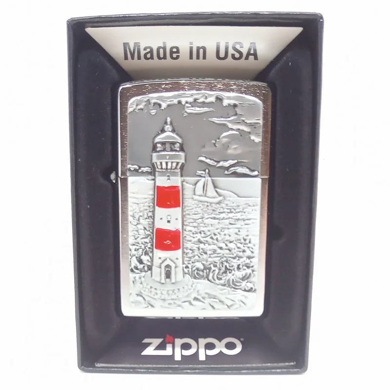 Lighthouse Emblem Zippo Lighter - Rødstribet Fyr