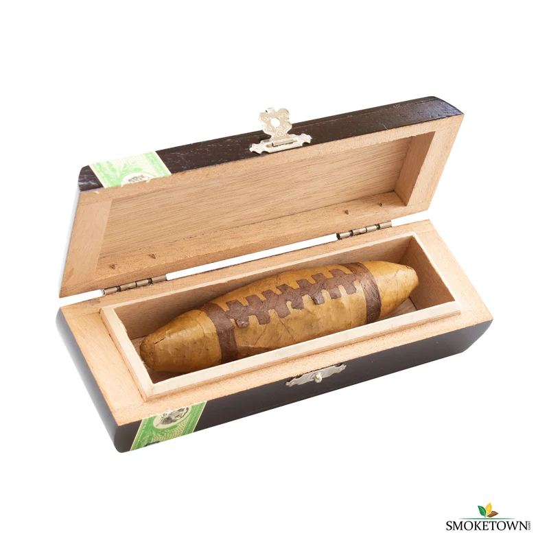 Capadura 808 - Football Cigar